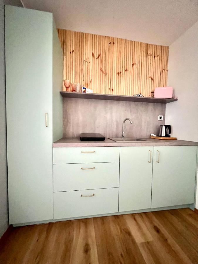 "Ku Sloncu" -Pokoje& Apartamenty - Jastrzebia Gora Exterior photo